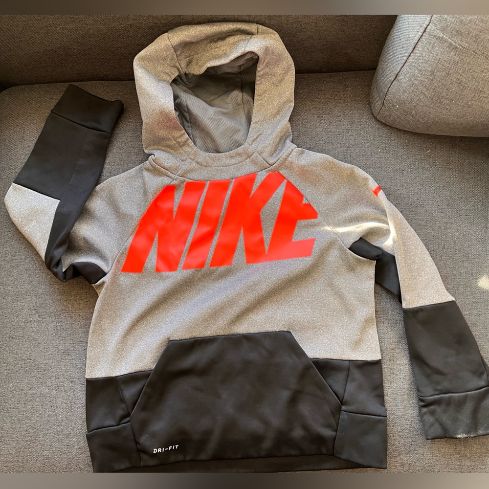 Nike Boys Dri-FIT Colorblock Pullover Hoodie Gray Black Youth Small
